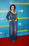 Amsterdam 14 oktober 2024
Premiere de Mannenmaker in Tuschinski met in de hoofdrollen oa Katja Schuurman Eva v d Wijdeven Leo Alkemade Georgina Verbaan Melissas Drost Huub Smit Yasmin Karssing en Rene Watzema . Sophie Bouquet
