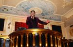 Amsterdam 19 oktober 2024
Presentatie van de nieuwe proffesionele muziek oortjes van Breggz in het pand waar voormalig Yab Yum zat . Xander de Buisonje is de founder van Breggz . Ze zijn in de USA uitgeroepen totm het beste produkt . Xander was er samen met zijn vrouw Sophie . Zoon Sem v Dijk en beste vriend draaiden er . Ook Erland Galjaard en Ronald Molendijk draaiden en set . Wendy v Dijk was ook aanwezig om naar haar mannen te kijken/luisteren.