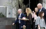 Amsterdam 11 oktober 2025
Dan Brown en zijn vriendin Judith Pietersen hadden event bij het concertgebouw en vertrokken naar hun hotel in het centrum van Amsterdam