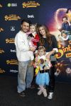 Utrecht 12 oktober 2025
Premiere de club van sinterklaas in kinepolis . Danny Froger met Ann Dominique Wilten en hun kinderen