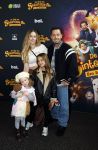 Utrecht 12 oktober 2025
Premiere de club van sinterklaas in kinepolis . Djarno Hofland met partner Manon Kool en hun kinderen