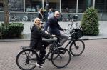 Rotterdam 12 oktober 2025
Eugene v Dun met zijn vrouw op de fiets in Rotterdam.