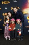 Utrecht 12 oktober 2025
Premiere de club van sinterklaas in kinepolis . Ferri Somogyi met vriendin en hun kinderen