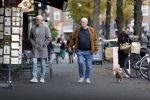 Amsterdam 11 oktober 2025
Frans Mulder met partner en hondje in Amsterdam zuid.