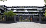 Amsterdam 7 oktober 2025
Hansje Boonstra met een begeleider in Amsterdam waar zij woont in een prachtig beveiligd Appartementen complex.