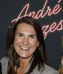 Rotterdam 1 oktober 2025
Premiere nieuwe theatershow Andre Hazes in het nieuwe Luxor. Iris v d Ende met collega's