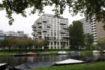 Amsterdam 5 oktober 2025
In dit complex heeft Jaap Jongbloed een appartement gekocht. Hij woonde hiervoor in een huis op de PC Hooftstraat