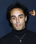 Amsterdam 6 oktober 2025
Premiere de Jongens 3 in Tuschinski. Jair Faria poseert met Kymo de Valk