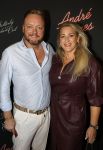 Rotterdam 1 oktober 2025
Premiere nieuwe theatershow Andre Hazes in het nieuwe Luxor. John Dirne met zijn vrouw