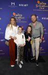 Amsterdam 5 oktober 2025
Premiere sinterklaas film in Pathe Noord. John Dirne met gezin