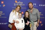 Amsterdam 5 oktober 2025
Premiere sinterklaas film in Pathe Noord. John Dirne met gezin