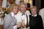 Utrecht 4 november 2007
Premiere Andre v Duin Revue met Ron Brandsteder in Beatrix theater. Andre met Joke Bruijs en Corrie v Gorp
Peter Smulders bv