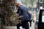 Amsterdam 11 oktober 2025
Dan Brown en zijn vriendin Judith Pietersen hadden event bij het concertgebouw en vertrokken naar hun hotel in het centrum van Amsterdam