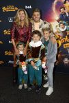 Utrecht 12 oktober 2025
Premiere de club van sinterklaas in kinepolis . Kim Kotter met Jaap Reesema en hun zoons