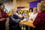 Utrecht 8 oktober 2025
Hare Majesteit Koningin Maxima, erevoorzitter van stichting MIND Us, lanceerde vandaag het digitale platform In je bol in Utrecht.