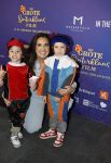 Amsterdam 5 oktober 2025
Premiere sinterklaas film in Pathe Noord. Leslie Keijzer met kinderen