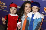 Amsterdam 5 oktober 2025
Premiere sinterklaas film in Pathe Noord. Leslie Keijzer met kinderen