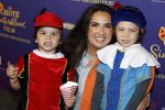 Amsterdam 5 oktober 2025
Premiere sinterklaas film in Pathe Noord. Leslie Keijzer met kinderen