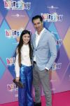 Rotterdam 12 oktober 2025
Premiere Hairspray in het oude Luxor in Rotterdam. Oren Schrijver poseert met zijn dochter Milly Olivia