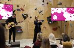Utrecht 8 oktober 2025
Hare Majesteit Koningin Maxima, erevoorzitter van stichting MIND Us, lanceerde vandaag het digitale platform In je bol in Utrecht. Pleun Bierbooms