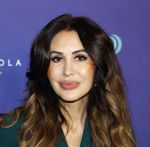 Amsterdam 5 oktober 2025
Premiere sinterklaas film in Pathe Noord. tamara Elbaz met zoontje