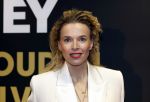 Utrecht 3 oktober 2025
Uitreiking gouden kalveren op het Nederlands film festival. Thekla Reuten kwam met partner Gijs Naber