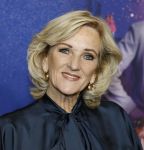 Amsterdam 5 oktober 2025
Premiere sinterklaas film in Pathe Noord. Tineke Schouten met dochters en kleinkinderen