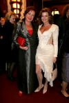 Amsterdam 8 november 2004
Premiere Bridget Jones  in tuschinski.
Viola Holt en Anita Schuts
Peter Smulders bv