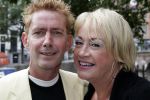 Amsterdam 8 augustus 2005
Reunie sterrenslag met boot in amsterdam.
  Viola Holt met haar man Peter
Peter Smulders bv