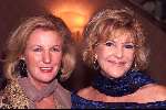 Amsterdam 8 november 1999
Gala Parel van Nederland in hotel Krasnaplosky in Amsterdam.
Astrid Engels met een vriendin.