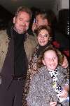 Amsterdam 15 November 1999
Premiere van de film Tarzan in het Pathe Theater in Amsterdam.
Ernst daniel Smid met zijn gezin.
