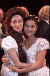 Scheveningen 21 November 1999
Premiere van de musical Elisabeth in het circustheater in Scheveningen.
Linda Wagemakers met Pia Douwes