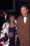 Scheveningen 21 November 1999
Premiere van de musical Elisabeth in het circustheater in Scheveningen.
Nelli Cooman zwanger samen met haar man.
