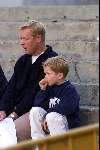 Ronald Koeman met Ronald Koeman Jr.
Barcelona 23 oktober 1999
