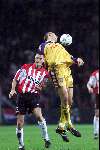 Eindhoven, 9 november 2000
Champions League PSV-Anderlecht, eindstand
Andre Ooijer en Jan Koller