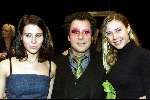 Tilburg, 6 november 2000
Premiere LITTLE SHOP OF HORROR
Bill v Dijk met dochters