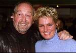 Kaatsheuvel 6 november 2000
Uitreiking CD van Johan Heuser
Clemence v Bragt (Deurzakkers) met zijn nieuwe vriendin