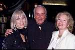 Amsterdam 26 november 2000
Uitreiking CD eddy Doornbos in Mariott hotel Schiphol.
Eddy met zijn vrouw (links) en schoonzus