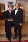 Scheveningen12 november 2001
Rode Kruis Gala in het Kurhaus.
Cor Baan met vrouw ( Voormalig direkteur DAF)