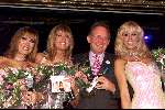 AMSTERDAM 12 november 2001
Feest Beau Monde in het AMSTEL HOTEL
Dutch Divas, Sandra Reemer, Marga Bult en Sjoukje Smit
Willem v Beusekom