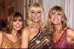 AMSTERDAM 12 november 2001
Feest Beau Monde in het AMSTEL HOTEL
Dutch Divas, Sandra Reemer, Marga Bult en Sjoukje Smit