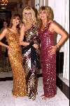 AMSTERDAM 12 november 2001
Feest Beau Monde in het AMSTEL HOTEL
Dutch Divas, Sandra Reemer, Marga Bult en Sjoukje Smit