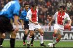 Amsterdam 25 november 2001
AJAX-PSV 1-3
Rafael v d Vaart en Galasek