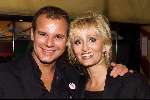 AMSTERDAM 12 november 2001
Uitreiking CD van de DUTCH DIVAS in de it.
Natasja Froger en Leco v Zadelhoff
