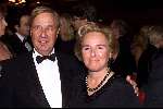 Scheveningen12 november 2001
Rode Kruis Gala in het Kurhaus.
Nina Brink met man