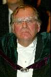 Amsterdam 18 oktober 2002
Huub oosterhuis krijgt eredoctoraat .