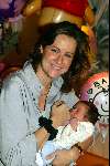 Amsterdam 1 december 2002
Pauline Huizinga met baby
