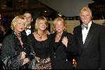 Amsterdam 21 november 2002
Beurs van Miljonair in passagiersterminal Amsterdam
Christine Kroonenberg Sheila de Vries Astrid Engels en mevr Stutterheim