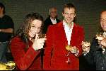 Amsterdam 18 oktober 2002
Huub oosterhuis krijgt eredoctoraat .
Aanwezig Trijntje Oosterhuis, Tjeerd Oosterhuis