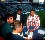 Eindhoven, 14 Augustus 1989
Frans v d Nieuwenhof bij eerste dag Ronaldo 
Xavier Moonen en Gerard Lukken